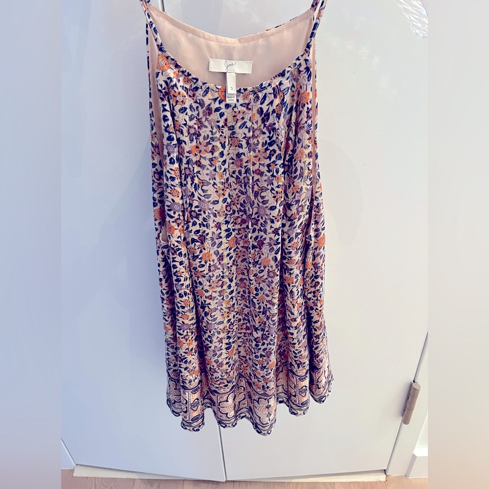 Joie floral blouse, size small. Worn once.